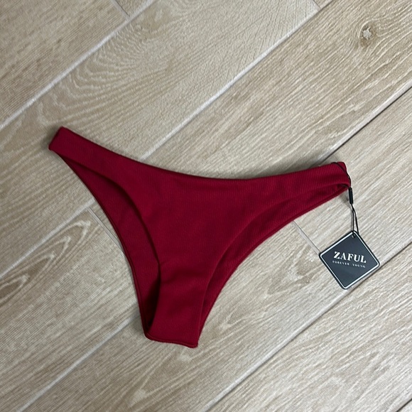Zaful Red Bikini Bottom NWT - Picture 1 of 5